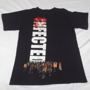 UNIVERSAL HALLOWEEN HORROR NIGHTS 2013 ZOMBIES INFECTED BLACK SMALL T-SHIRT K721